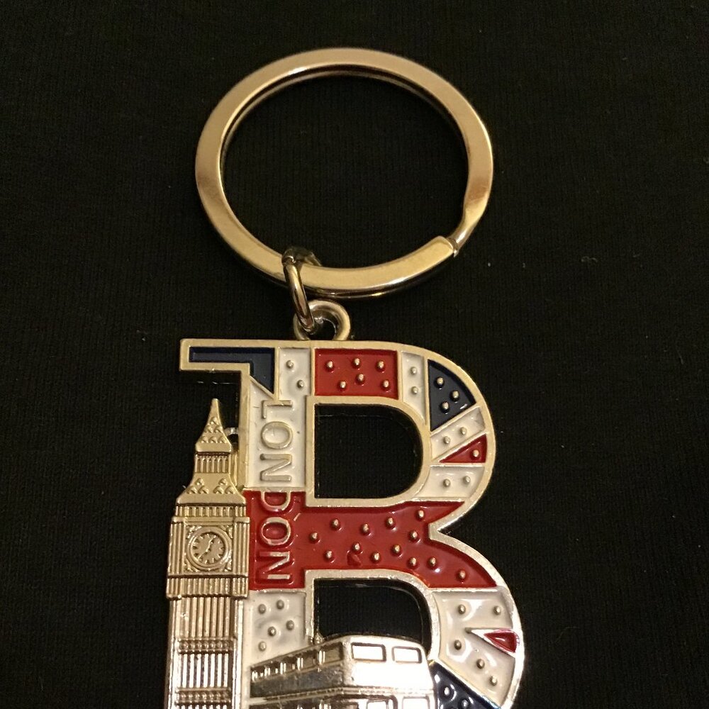 London "B" Key Chain - Picture 2 of 2